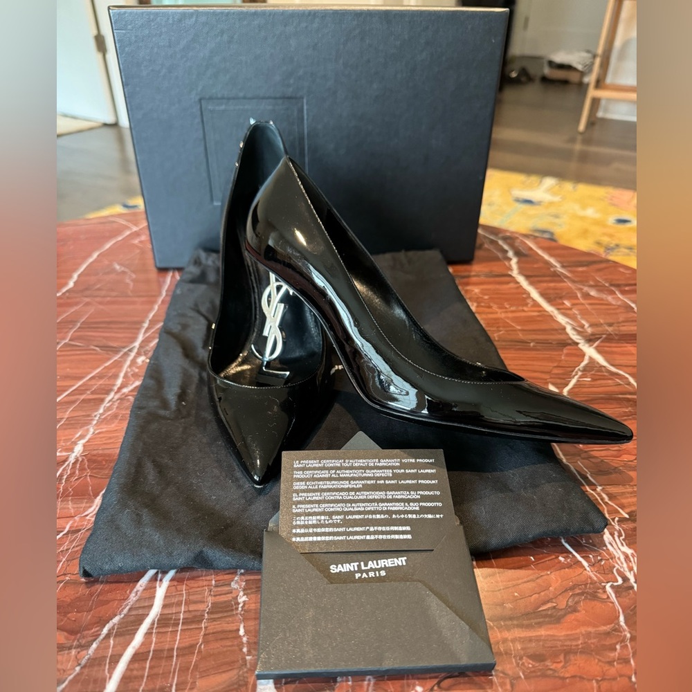 YSL Opyum patent leather 38.5 almost perfect, worn twice